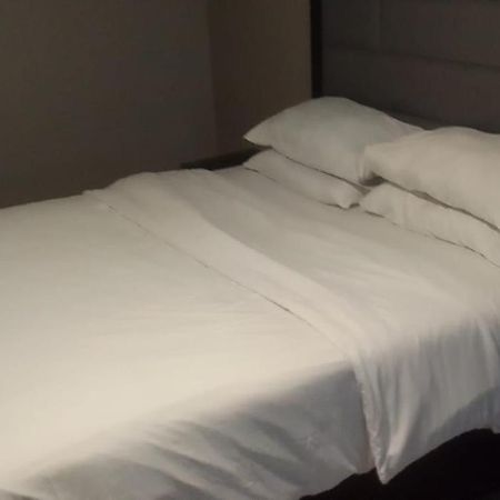 Casa De Amor Rosebank 约翰内斯堡 外观 照片